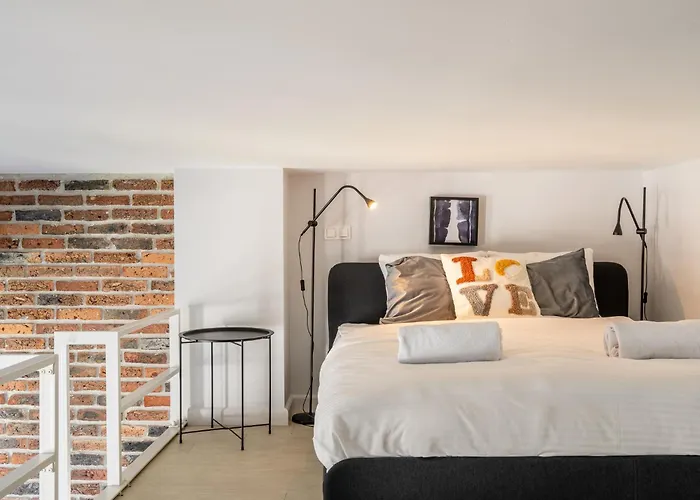 Apartment Rentplanet - Matejki Wroclaw