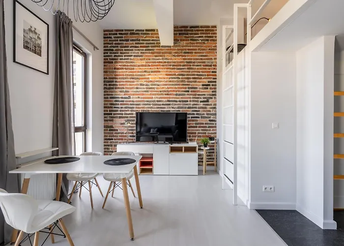 Rentplanet - Matejki Apartment *